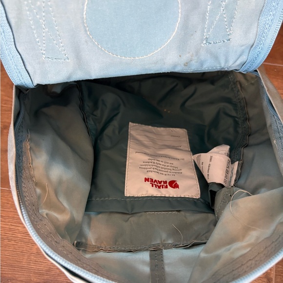 Kånken Gray Small Backpack - Picture 2 of 9